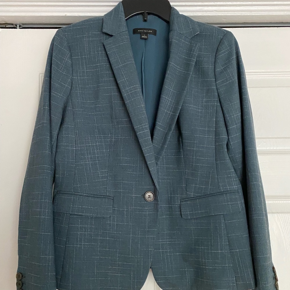 Ann Taylor Notched One Button Blazer In Blue Cross Weave
